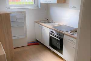 1,5-Zimmer Souterrain-Wohnung möbliert und mit Küche in Gelsenkirchen-Buer,  Studentenwohnung – Die vollständige Adresse der Immobilie erhältst du vom Anbieter., 45897 Buer, Gelsenkirchen – Vorschaubild 3
