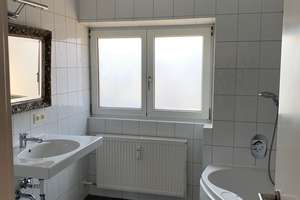 Wohnen auf der Sonnenseite:  4 Zimmer mit großer Dachterrasse  – Hans-Grässel-Weg 13b, 81375 Neuhadern, München – Vorschaubild 8