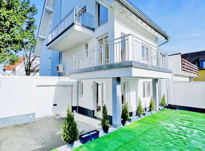 Real Estate Title Image Background