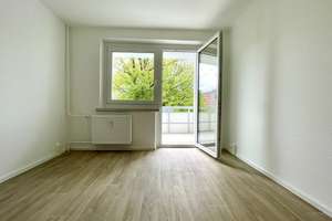 Moderne 2-Raum-Wohnung mit ebenerdigem Zugang und EBK – Paul-Bertz-Straße 8, 9120 Helbersdorf, Chemnitz – Vorschaubild 3
