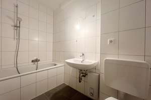 Erdgeschoss/ Hochparterre - Moderne 3 Zimmer- Wohnung in Mönchengladbach- Pongs! – Die vollständige Adresse der Immobilie erhältst du vom Anbieter., 41239 Schrievers, Mönchengladbach – Vorschaubild 7