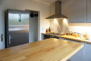 


Reihenendhaus mit großem Grundstück, Terrasse, Sauna und 250qm Anbaupotenzial in Ingolstadt.



 – Die vollständige Adresse der Immobilie erhältst du vom Anbieter., 85057 Nordwest, Ingolstadt – Vorschaubild 2