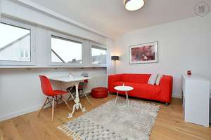 Modern möbliertes Apartment mit Stellplatz in Stuttgart Degerloch