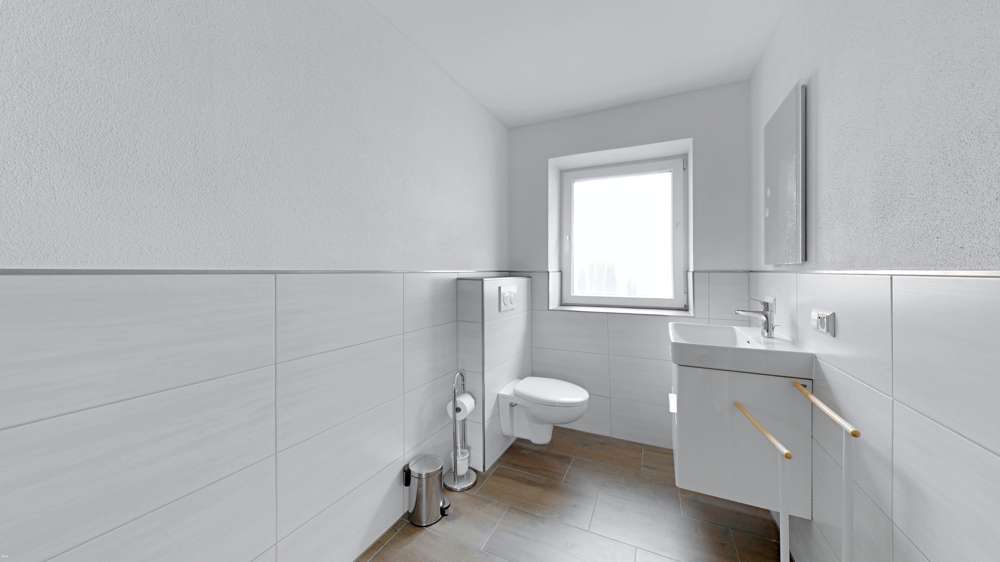 Immobilie in Steinwenden - 3-Familienhaus mit Garage, Terrasse und Eingang von zwei Seiten - kurzfristig bezugsfertig - Bild 11