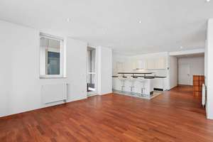 Tolle Citywohnung mit Balkon in diskreter Innenhoflage – Die vollständige Adresse der Immobilie erhältst du vom Anbieter., 70178 Rathaus, Stuttgart – Vorschaubild 4