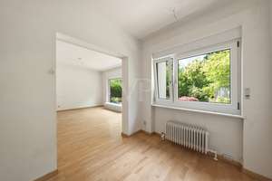 In ruhiger Grünlage: Renovierungsbedürftiger Reihenbungalow mit zwei Terrassen und Einliegeroption – Die vollständige Adresse der Immobilie erhältst du vom Anbieter., 14165 Zehlendorf, Berlin – Vorschaubild 13