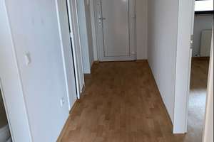 2 Zimmer Wohnung zum Einziehen und Wohlfühlen – Anne-Frank-Str. 2, 65197 Klarenthal, Wiesbaden – Vorschaubild 3
