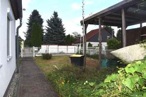 DHH in Unabhängigkeit! Schaffen Sie sich eine Idylle - gr. Garten, Nebenflächen, Reparaturstau! – Die vollständige Adresse der Immobilie erhältst du vom Anbieter., 12683 Biesdorf, Berlin – Vorschaubild 2