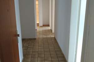 Gut geschnittene 4-Zimmer Wohnung mit 2 Balkonen in Köln Altstadt & Neustadt-Süd – Die vollständige Adresse der Immobilie erhältst du vom Anbieter., 50676 Altstadt/Süd, Köln – Vorschaubild 12