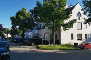 Das etwas andere Kettenhaus mit gehobener Innenausstattung und EBK in Mering – Sonnenblumenring 17, 86415 Aichach-Friedberg (Kreis) – Vorschaubild 3