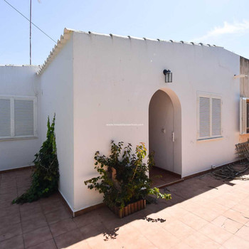 CHALET IN ERSTER STRANDREIHE