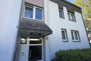 Helle 2,5 Zimmer DG-Wohnung in ruhiger Lage - Dortmund Holzen