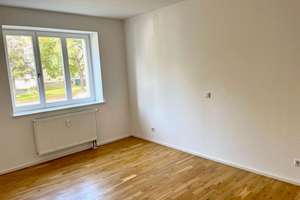 Großzügige 2-Zimmer-Wohnung mit riesigem Balkon + Einbauküche – Die vollständige Adresse der Immobilie erhältst du vom Anbieter., 1277 Seidnitz/Dobritz, Dresden – Vorschaubild 7