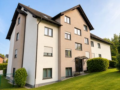 🏡 3-Zimmer-Wohnung mit Balkon, Außenstellplatz & hochwertigem Marmorboden