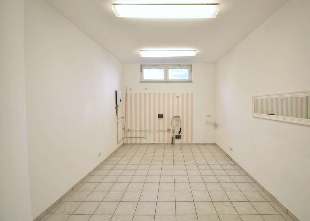 Immobilie in Sinzig - Nutzungsänderung in Wohnraum möglich - Erdgeschosswohnung in 7-Parteienhaus in Sinzig - Bild 4