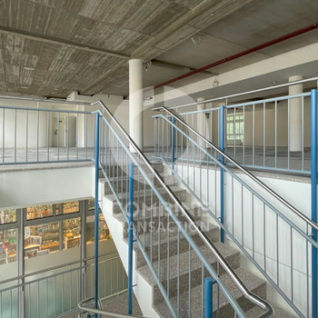 Kreativer Work-Hub fußläufig zum S-Bhf. "Lankwitz". combine Transaction.