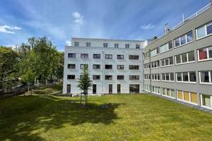GANZ OBEN ! 1 RAUM-WOHNUNG,  MÖBLIERT, DACHGARTEN! (TG) – August-Bebel-Straße 17B, 1219 Strehlen, Dresden – Vorschaubild 14