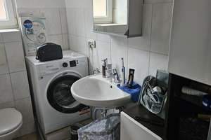 großzügige2 Zi Wohnung mit 3 Fensterseiten S-Bad Cannstatt, Teilmöbliert wenn gewünscht – Die vollständige Adresse der Immobilie erhältst du vom Anbieter., 70374 Schmidener Vorstadt, Stuttgart – Vorschaubild 12