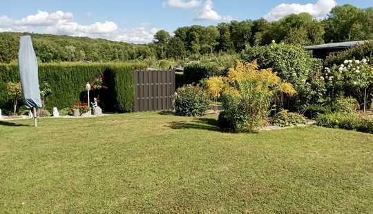 Bild von Gepflegte Doppelhaushälfte mit schönem Garten und Waldblick in zentraler Lage von Bad Vilbel