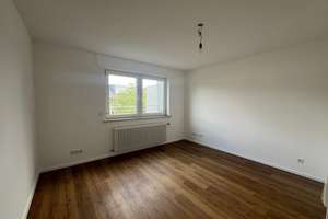 Traumhafte 4-Zimmer-Dachgeschosswohnung nach Kernsanierung in Köln-Lindenthal – Dürener Str. 132, 50931 Lindenthal (Ortsteil), Köln – Vorschaubild 11
