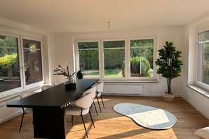 Zur Miete: Weitläufiges modernes Einfamilienhaus mit Wellnessoase!