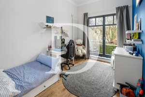Traumhaft grün und ruhig: Exklusives Stadthaus mit Einliegerwohnung oder separatem Büro – Hamburg – Vorschaubild 11