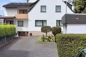 2-Familienhaus 540000 Euro 232qm 10 Zimmer – Die vollständige Adresse der Immobilie erhältst du vom Anbieter., 65604 Elz – Vorschaubild 1