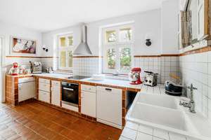 Ihre grüne Oase in der Stadt – Maisonette mit Privatgarten, Pool und Sauna – Die vollständige Adresse der Immobilie erhältst du vom Anbieter., 13156 Niederschönhausen, Berlin – Vorschaubild 4