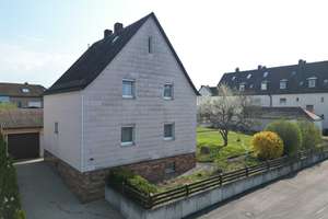Platz zum Leben, Raum zum Wachsen – Haus mit Potenzial in Weiden-Rehbühl – Die vollständige Adresse der Immobilie erhältst du vom Anbieter., 92637 Rehbühl, Weiden in der Oberpfalz – Vorschaubild 1