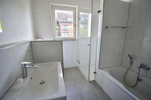 Stilvolle Hochparterre-Wohnung am Bökelberg mit Garten, Tiefgaragenplatz & zusätzlichem Gästebereich – Die vollständige Adresse der Immobilie erhältst du vom Anbieter., 41063 Eicken, Mönchengladbach – Vorschaubild 11