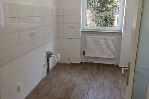 3 Zimmer Wohnung mit Balkon in grüner Wohnanlage in Nürnberg-Röthenbach West – Herriedener Straße 84, 90449 Röthenbach West, Nürnberg – Vorschaubild 16