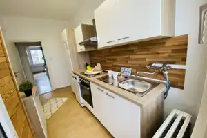 *City Apartment* 2 Zimmer-Apartment Möbliert All-In* – Düsseldorf – Vorschaubild 4