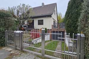 Traumhaftes Einfamilienhaus in Lichtenrade - Provisionsfrei