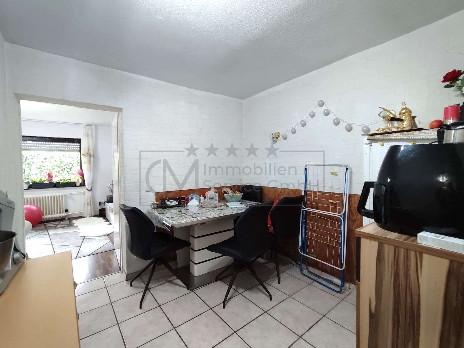 Immobilie in Schöneck - Charmante 3-Zimmer-Souterrainwohnung in ruhiger Lage - Bild 4