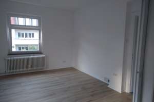 Sonnendurchflutete Altbauwohnung im Gerichtsviertel! – Die vollständige Adresse der Immobilie erhältst du vom Anbieter., 26135 Gerichtsviertel, Oldenburg (Oldenburg) – Vorschaubild 5
