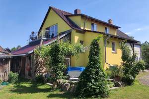 Doppelhaushälfte mit 3,5 Zimmern mit Garten und Seenähe, Reiter freundliche Gegend