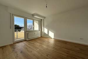 Neu!!! Zwei Balkone, viel Licht und das Gefühl, endlich angekommen zu sein – Die vollständige Adresse der Immobilie erhältst du vom Anbieter., 70186 Gablenberg, Stuttgart – Vorschaubild 4