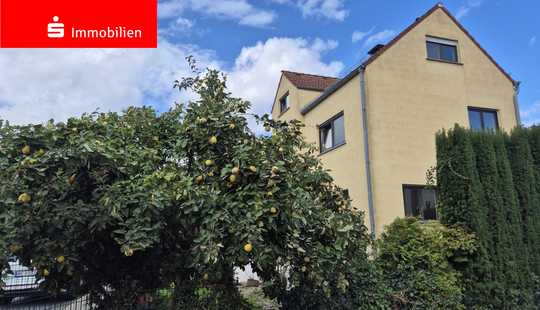 Bild von Viel Platz für die Familie: Einfamilienhaus mit Einliegerwohnung & Garten