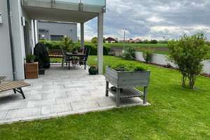 Stylische EG-Wohnung, 2 Zimmer, teilmöbliert mit großem Gartenanteil in Gerolfing – Elsterweg 8d, 85049 West, Ingolstadt – Vorschaubild 2