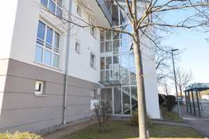 Charmante 3-Zimmer-Maisonettewohnung mit Terrasse und großzügiger Raumhöhe – Stuttgart – Vorschaubild 15