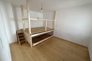 2-Zimmer-Wohnung als Doppelhaushälfte – Die vollständige Adresse der Immobilie erhältst du vom Anbieter., 86167 Lechhausen-Ost, Augsburg – Vorschaubild 4
