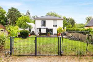 Moderne Stadtvilla + renovierte Remise: Mehrfamilienwohnen in Petershagen! – Die vollständige Adresse der Immobilie erhältst du vom Anbieter., 15370 Petershagen/Eggersdorf – Vorschaubild 19
