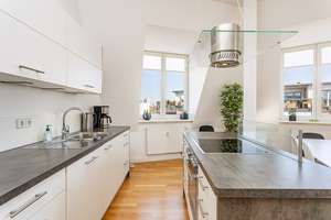 Kernsanierte Altbauwohnung mit großer privater Dachterrasse (22 m²) – Schreinerstraße 32A, 10247 Friedrichshain, Berlin – Vorschaubild 7