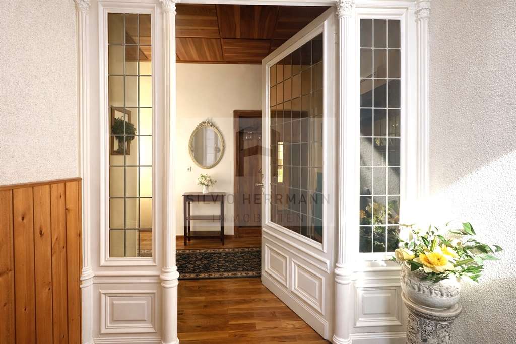 Immobilie in Burg (Spreewald) - Historisches Zweifamilienhaus mit Praxis im Ortskern von Burg (Spreewald) - Bild 3