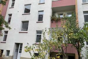 Traumhafte 2,5 Zimmer-Altbauwohnung mit Balkon - Nähe Inselwall – Die vollständige Adresse der Immobilie erhältst du vom Anbieter., 38114 Nordstadt, Braunschweig – Vorschaubild 2