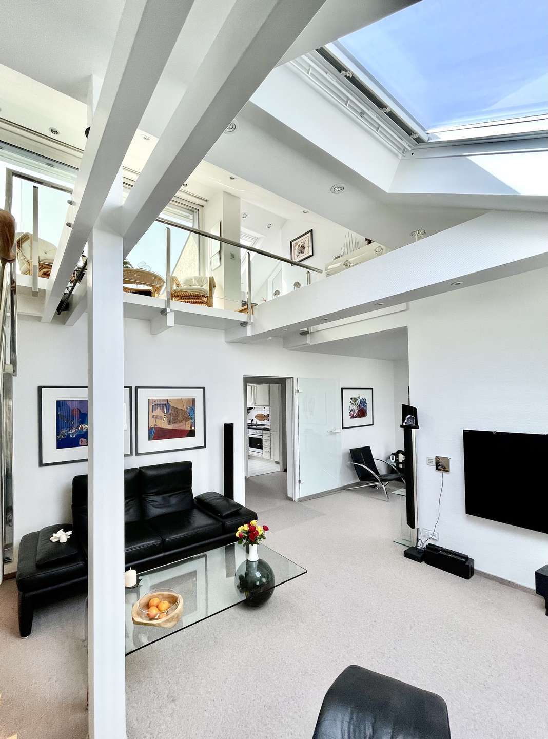 Möglicher Aufteiler / Attraktives Wohn- und Geschäftshaus mit 55 % Leerstand, Berlin – Bild 1