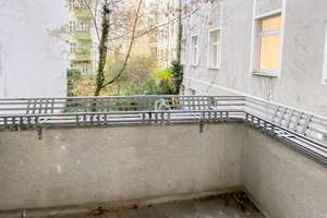 FRISCH SANIERT| RUHIGE 4- ZIMMERWOHNUNG NAHE KUDAMM | 1.OG | 2 BÄDER | WESTBALKON | PROVISIONSFREI | – Damaschkestr. 41, 10711 Halensee, Berlin – Vorschaubild 11