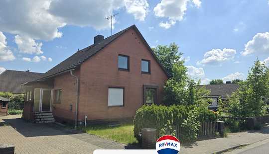 Bild von Ruhige Lage, großes Potenzial – Einfamilienhaus mit Garten wartet auf frische Ideen! (AS-6480)