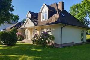 Amerikanisch inspirierte Vorstadt-Villa in Schöneiche bei Berlin