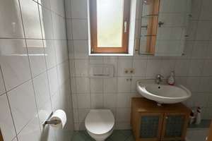 Wohnen mit Charakter: Großzügige 4-Zimmer-Wohnung in Obermenzing – Menzinger Str. 115, 80999 Obermenzing, München – Vorschaubild 5